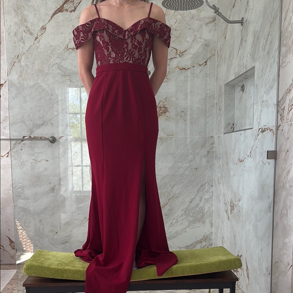 Elegant Burgundy Off-Shoulder Lace Dress